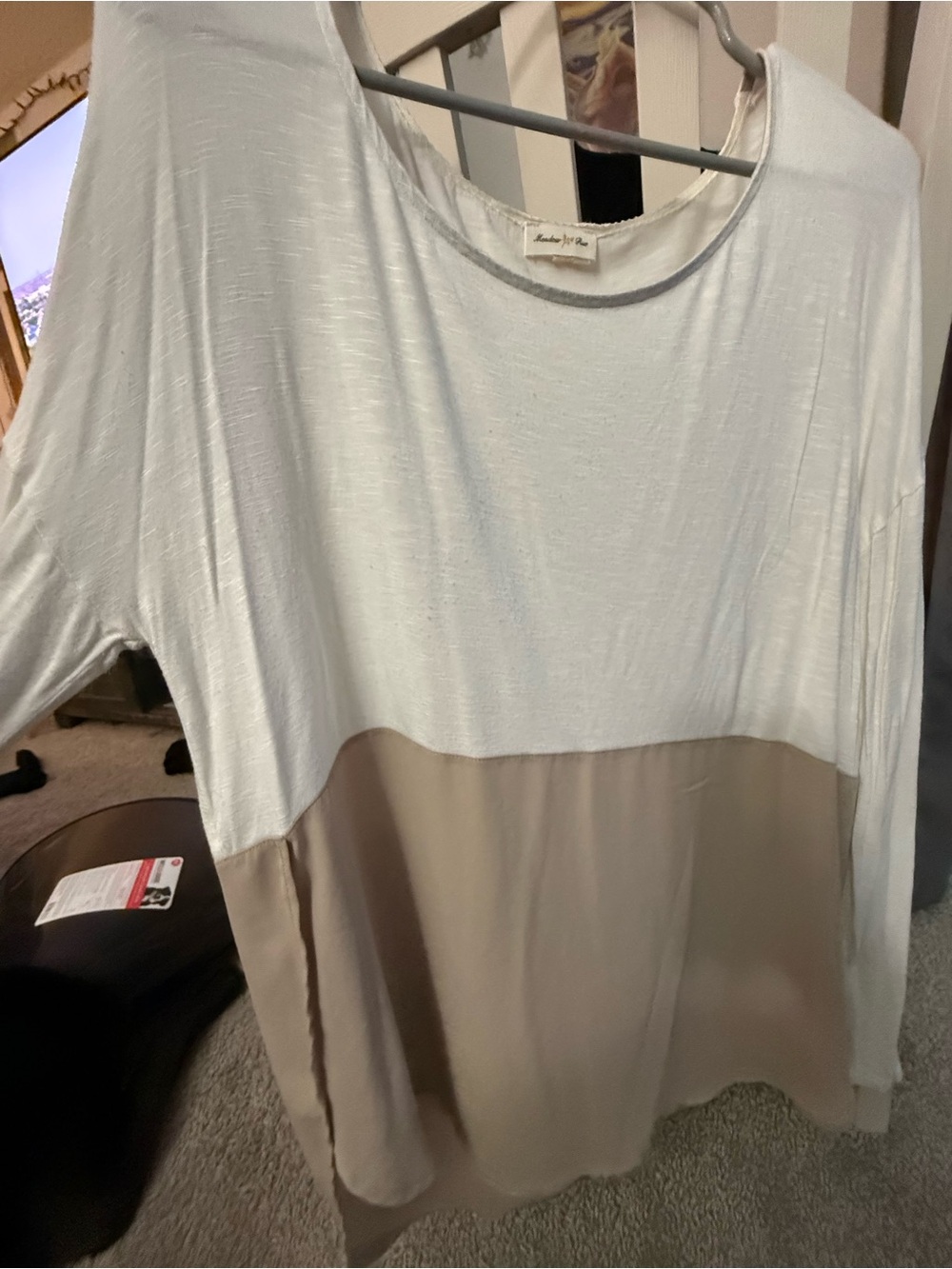 Meadow Rue fits like XL Two-Tone Cream and Tan Women's Long Sleeve Top
